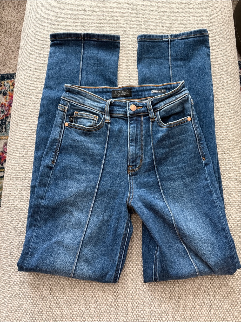 Judy Blue High-Rise Jeans in Medium/Dark Blue Wash with Front Seams